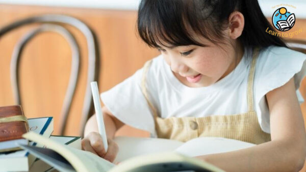 giới thiệu khóa học viết miêu tả