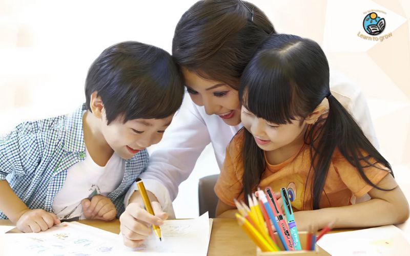 Khóa học Viết miêu tả khơi dậy hứng thú và niềm yêu thích viết văn cho trẻ