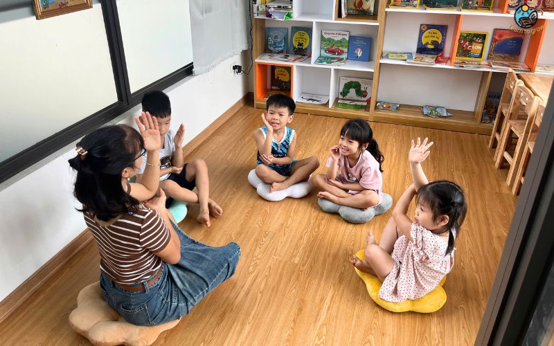 Trẻ tự tin phát biểu ý kiến
